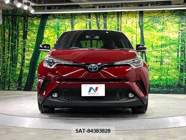 Toyota C-HR 2018-05 264099-14