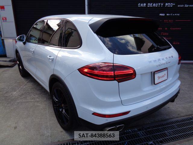 Porsche CAYENNE 2015-12 208901-11
