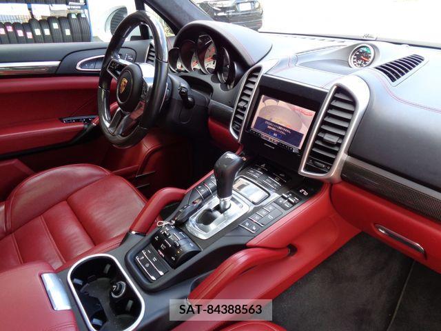 Porsche CAYENNE 2015-12 208901-15