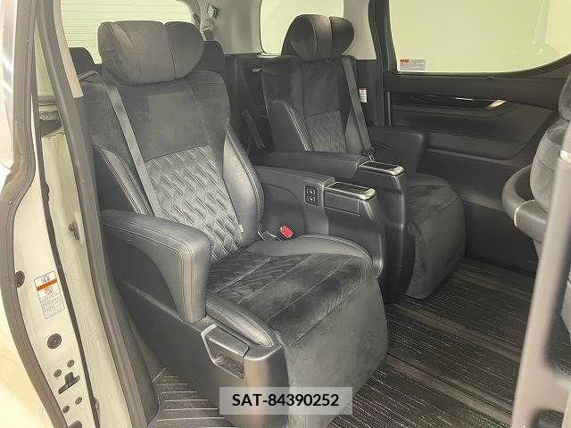 Toyota VELLFIRE 2015-06 337006-6