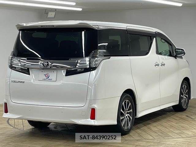 Toyota VELLFIRE 2015-06 337006-15