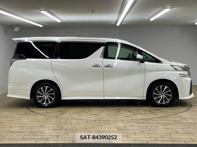 Toyota VELLFIRE 2015-06 337006-13