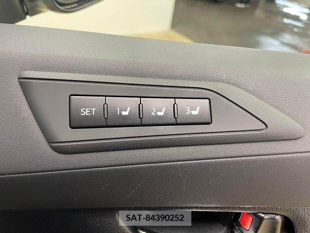 Toyota VELLFIRE 2015-06 337006-11