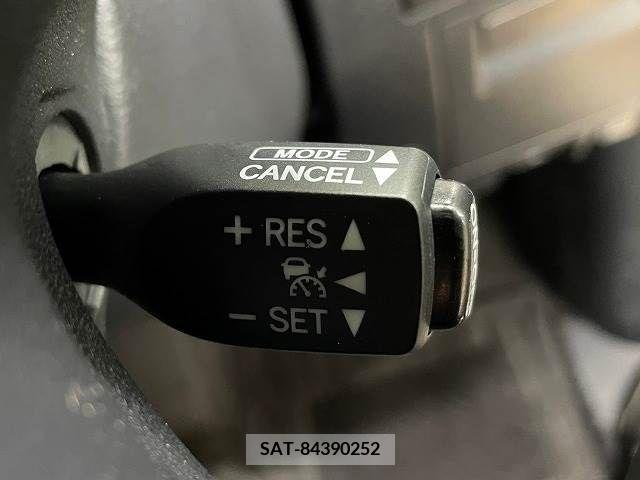 Toyota VELLFIRE 2015-06 337006-7