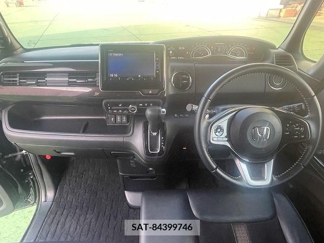 Honda N BOX CUSTOM 2018-09 217767-1