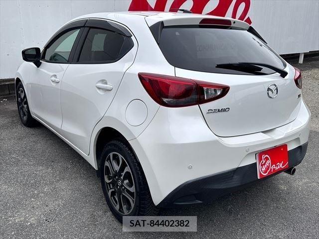 Mazda DEMIO 2015-04 296661-6