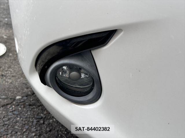 Mazda DEMIO 2015-04 296661-11