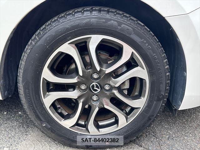 Mazda DEMIO 2015-04 296661-15