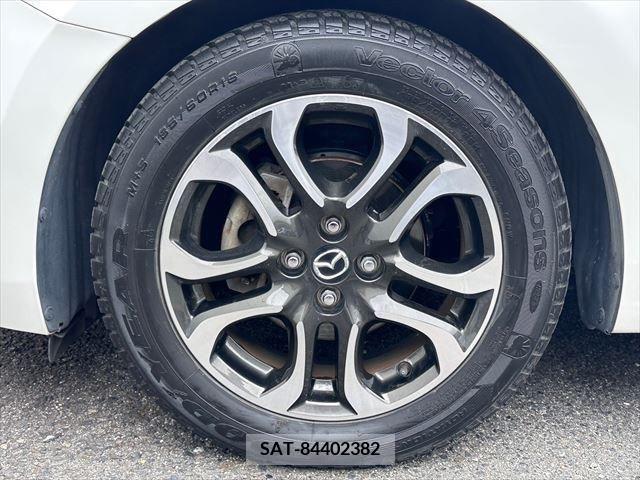 Mazda DEMIO 2015-04 296661-16