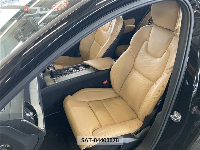 Volvo V60 2018-10 379803-16