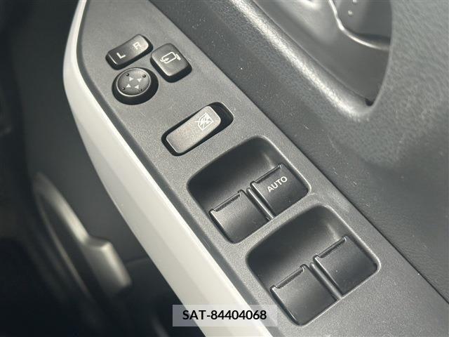 Suzuki HUSTLER 2017-02 215346-9