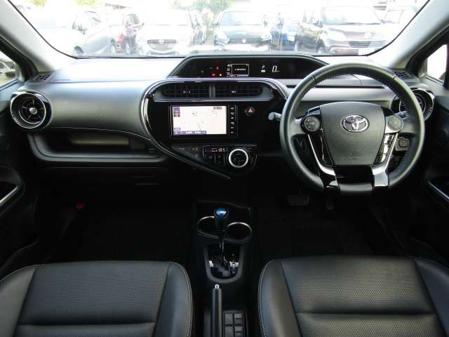 Toyota AQUA 2019-02 14942-11