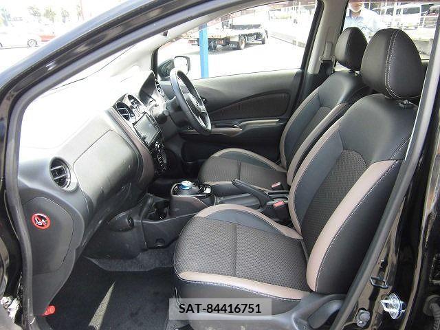 Nissan NOTE 2016-12 384494-12