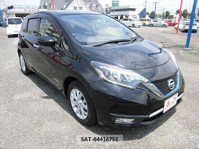 Nissan NOTE 2016-12 384494-6