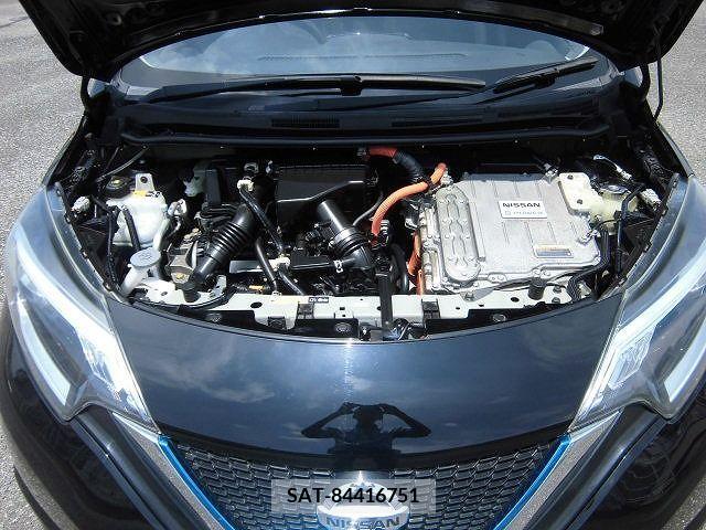 Nissan NOTE 2016-12 384494-27