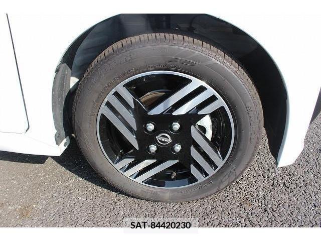 Nissan ROOX 2023-09 354804-11