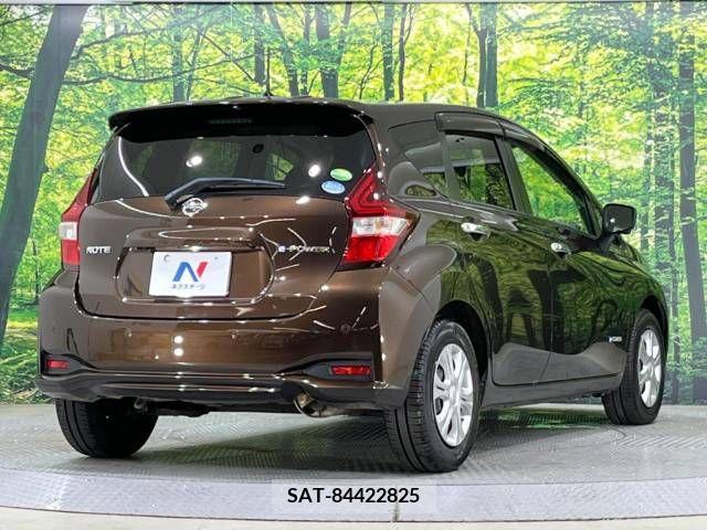 Nissan NOTE 2016-11 346849-17