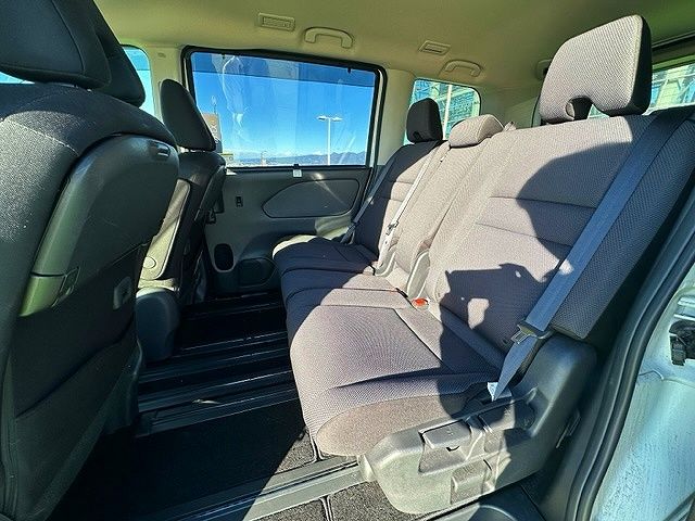 Nissan SERENA 2018-09 196237-9