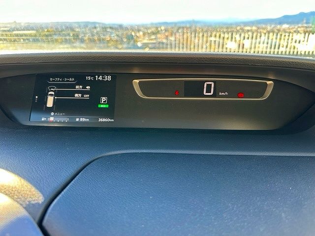 Nissan SERENA 2018-09 196237-7
