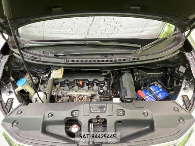 Honda e 2012-10 379319-18