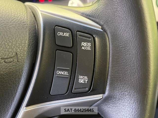 Honda e 2012-10 379319-6