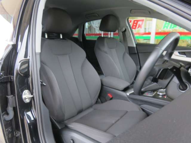 Audi A4 2019-12 11575-8