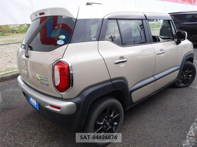 Suzuki X BEE 2019-12 295120-2