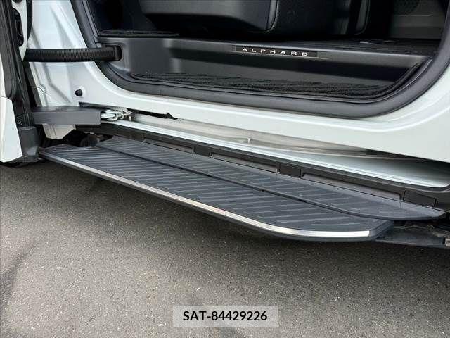 Toyota ALPHARD 2023-09 343342-6