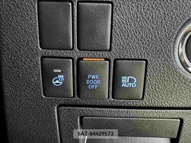 Toyota ALPHARD 2022-07 355380-29