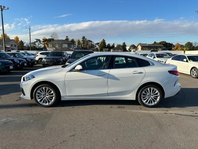 Bmw 2 SERIES 2023-05 28454-3