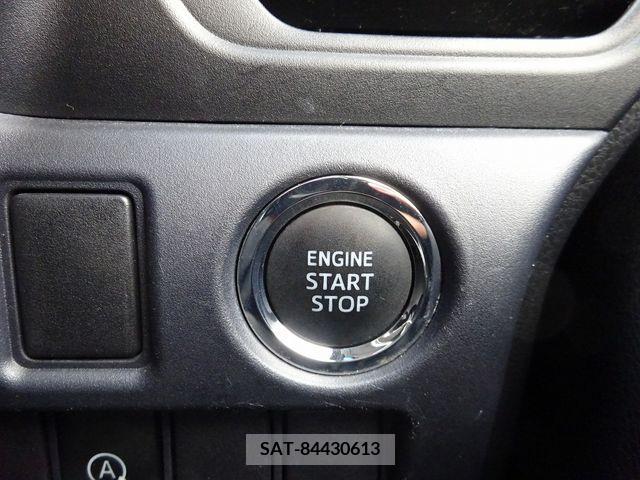 Toyota VOXY 2015-10 337623-26