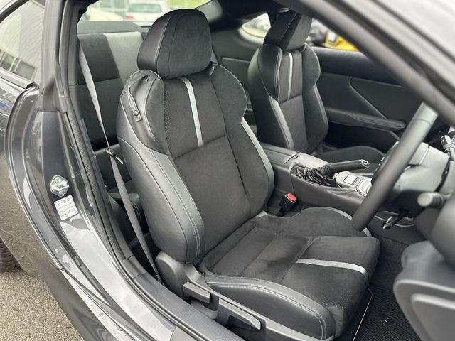 Toyota 86 2023-05 23656-13