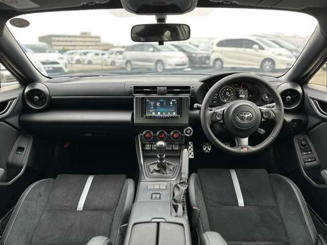 Toyota 86 2023-05 23656-1
