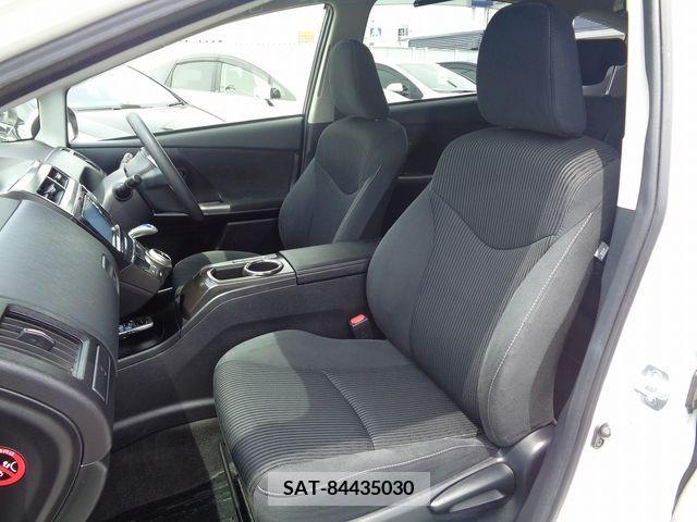 Toyota PRIUS ALPHA 2015-07 378941-4