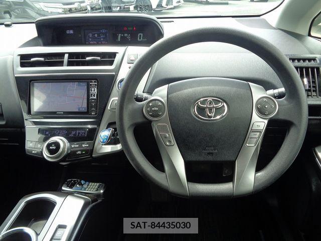 Toyota PRIUS ALPHA 2015-07 378941-1