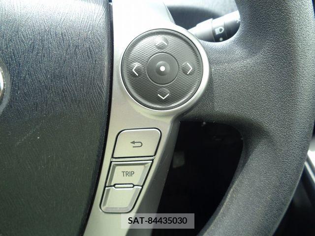 Toyota PRIUS ALPHA 2015-07 378941-23