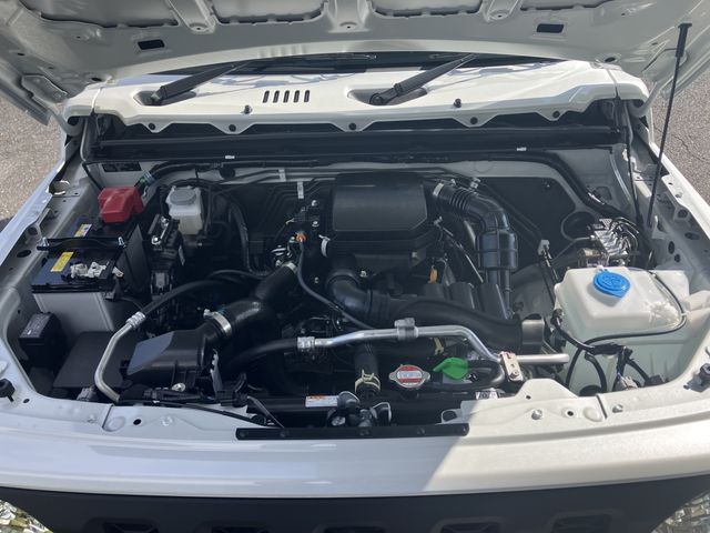 Suzuki JIMNY 2023-10 12929-18