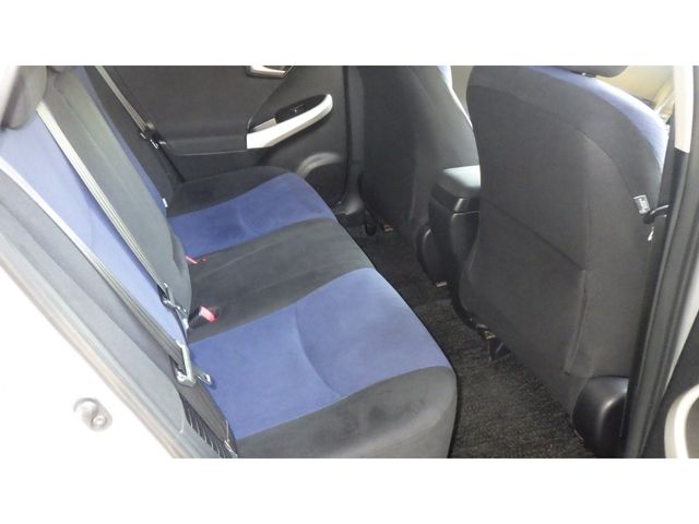Toyota PRIUS 2012-08 6070-9