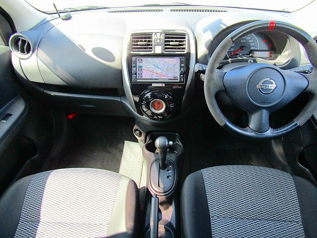 Nissan MARCH 2018-10 23750-1