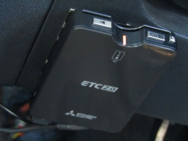 Nissan MARCH 2018-10 23750-22