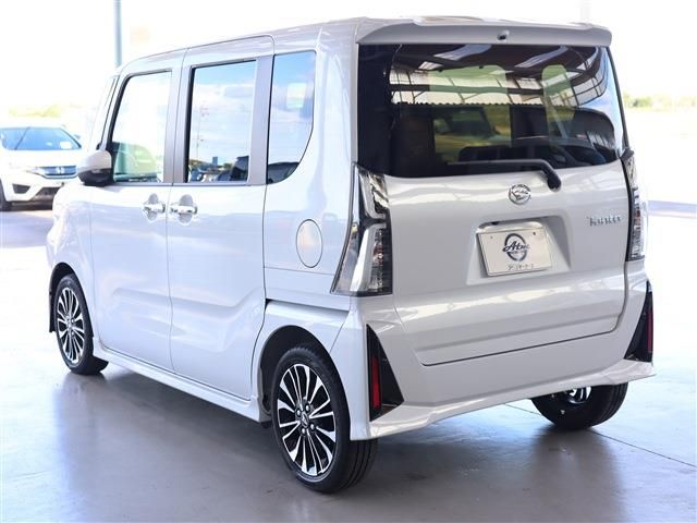Daihatsu TANTO CUSTOM 2023-02 195811-22