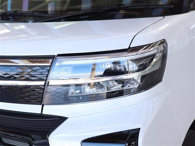 Daihatsu TANTO CUSTOM 2023-02 195811-24