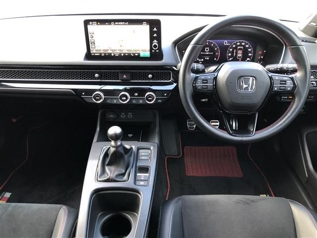 Honda CIVIC 2021-11 181642-5