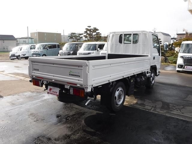 Mazda TITAN 2019-02 17761-4