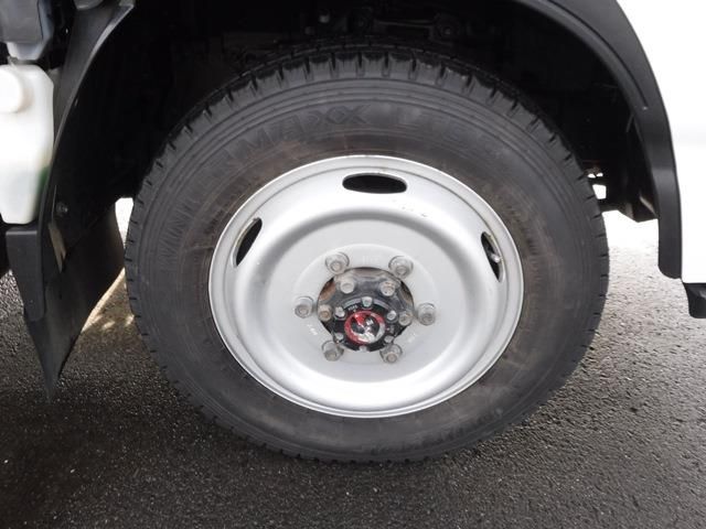 Mazda TITAN 2019-02 17761-8