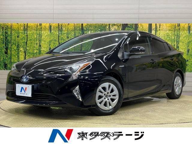 Toyota PRIUS 2017-12 348587-0