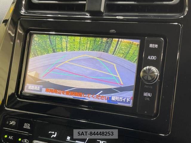 Toyota PRIUS 2017-12 348587-3