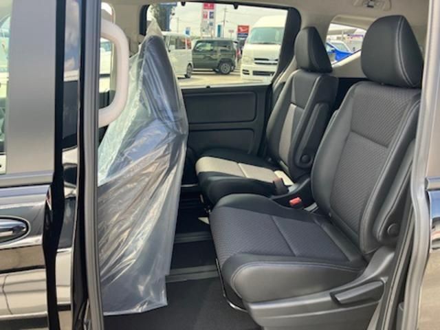 Honda FREED HYBRID 2023-08 10984-9