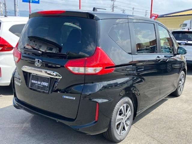 Honda FREED HYBRID 2023-08 10984-1