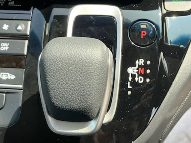 Honda FREED HYBRID 2023-08 10984-13